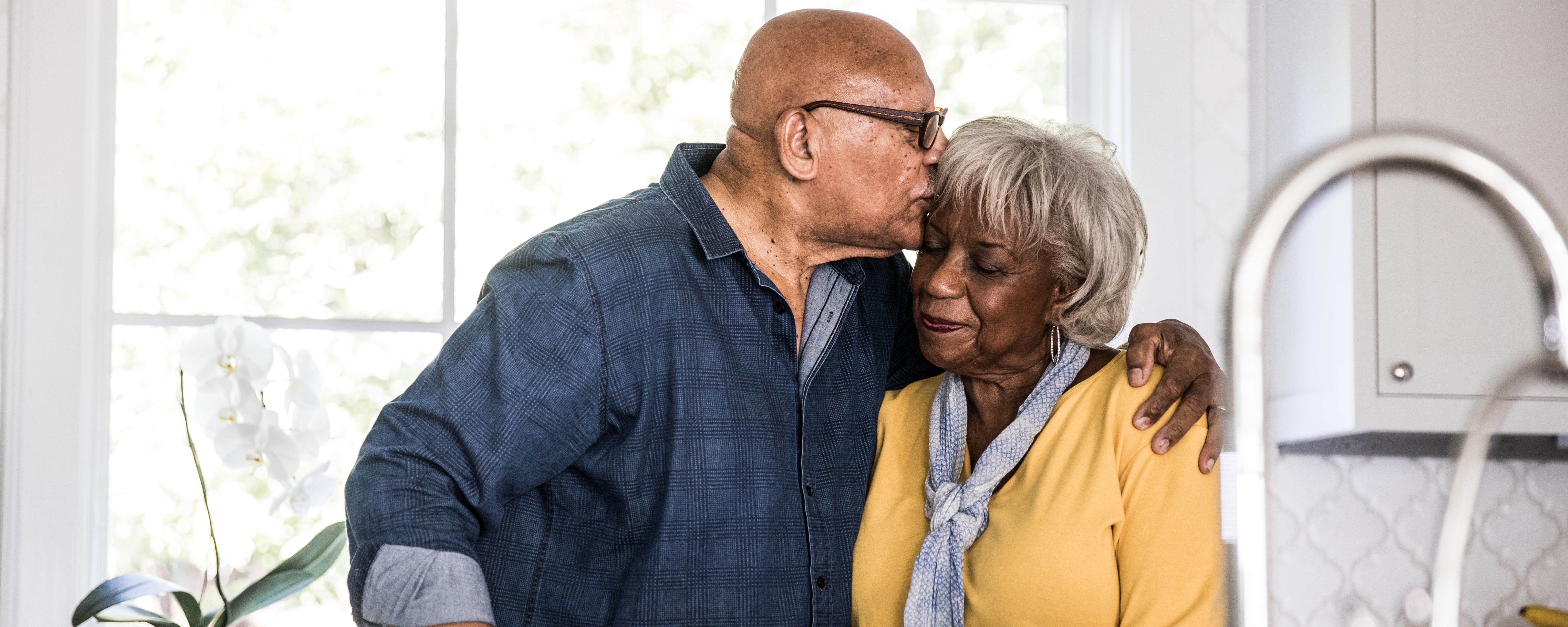 Senior couple taking photos at Alexian Village Milwaukee